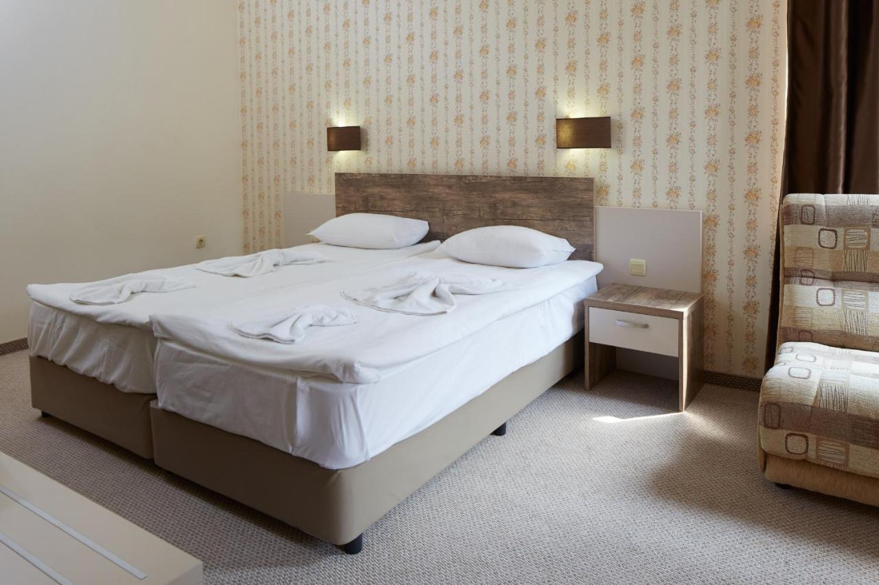 Hotel Lira ساني بيتش المظهر الخارجي الصورة