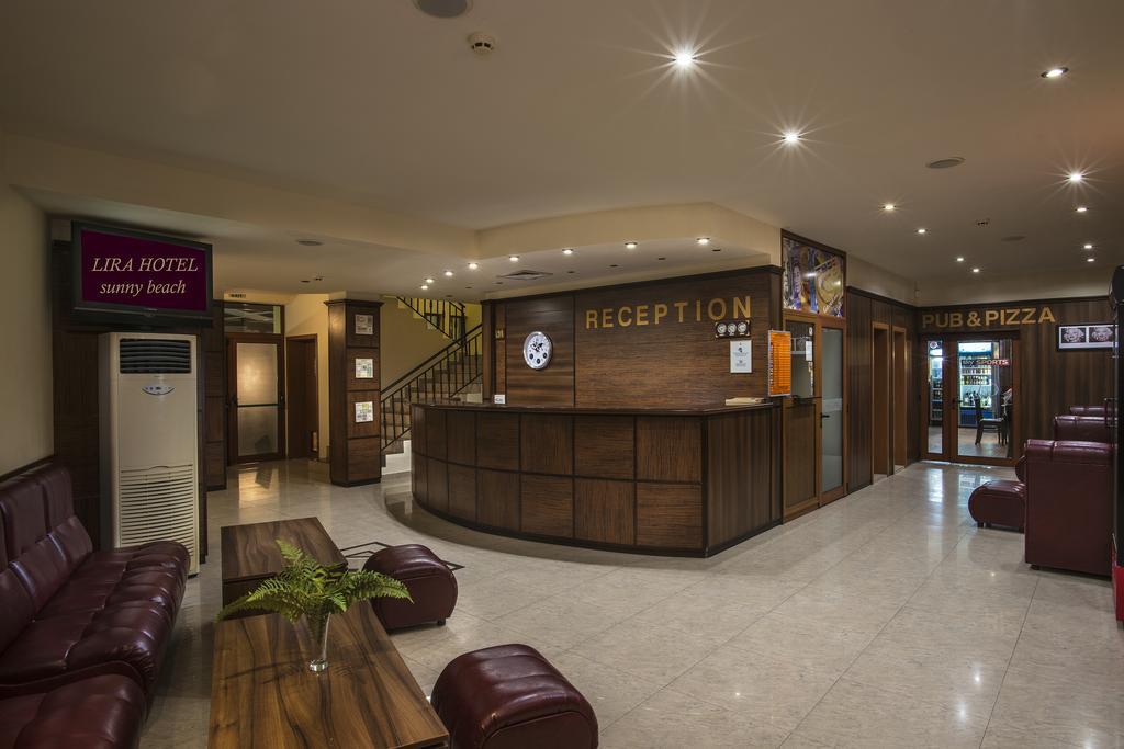 Hotel Lira ساني بيتش المظهر الخارجي الصورة